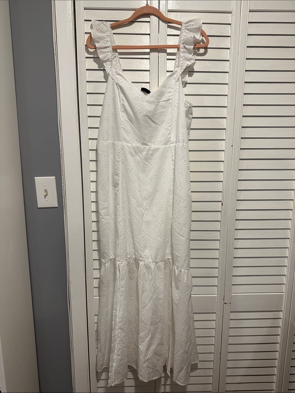 H&M White Eyelet Ruffle Strap Maxi Dress